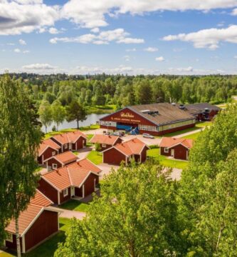 Mora Parken Hotell Stugby