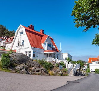 Tjörns Havspensionat – Logi och Harmoni